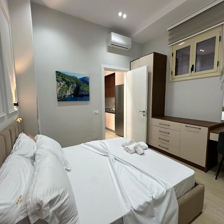 Palm Side Hotel Avlonya Dış mekan fotoğraf