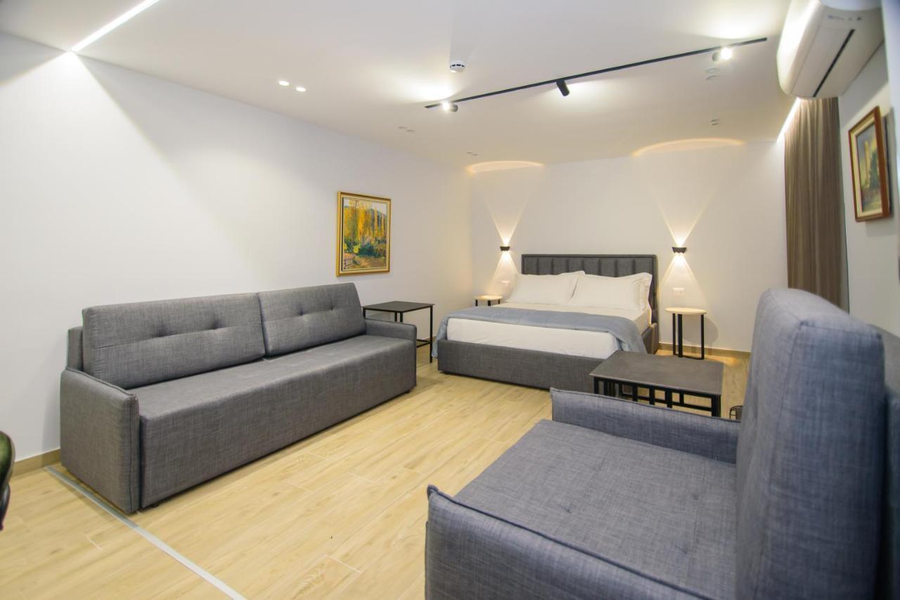 Palm Side Hotel Avlonya Dış mekan fotoğraf