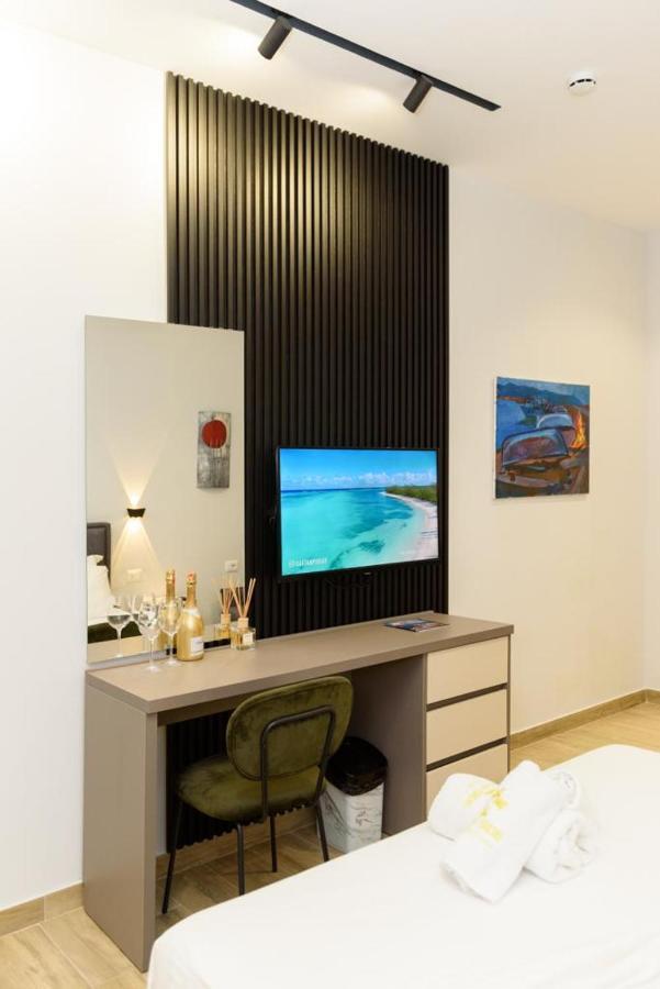 Palm Side Hotel Avlonya Dış mekan fotoğraf