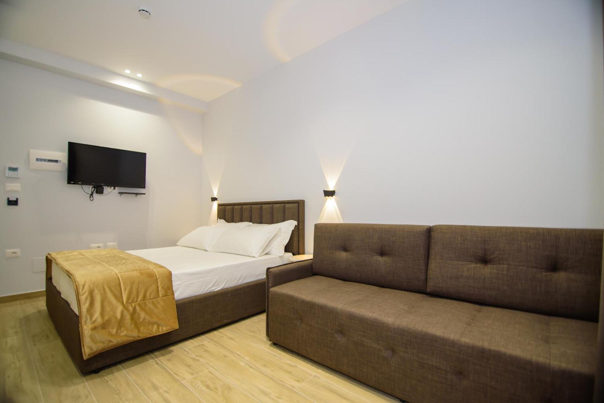 Palm Side Hotel Avlonya Oda fotoğraf