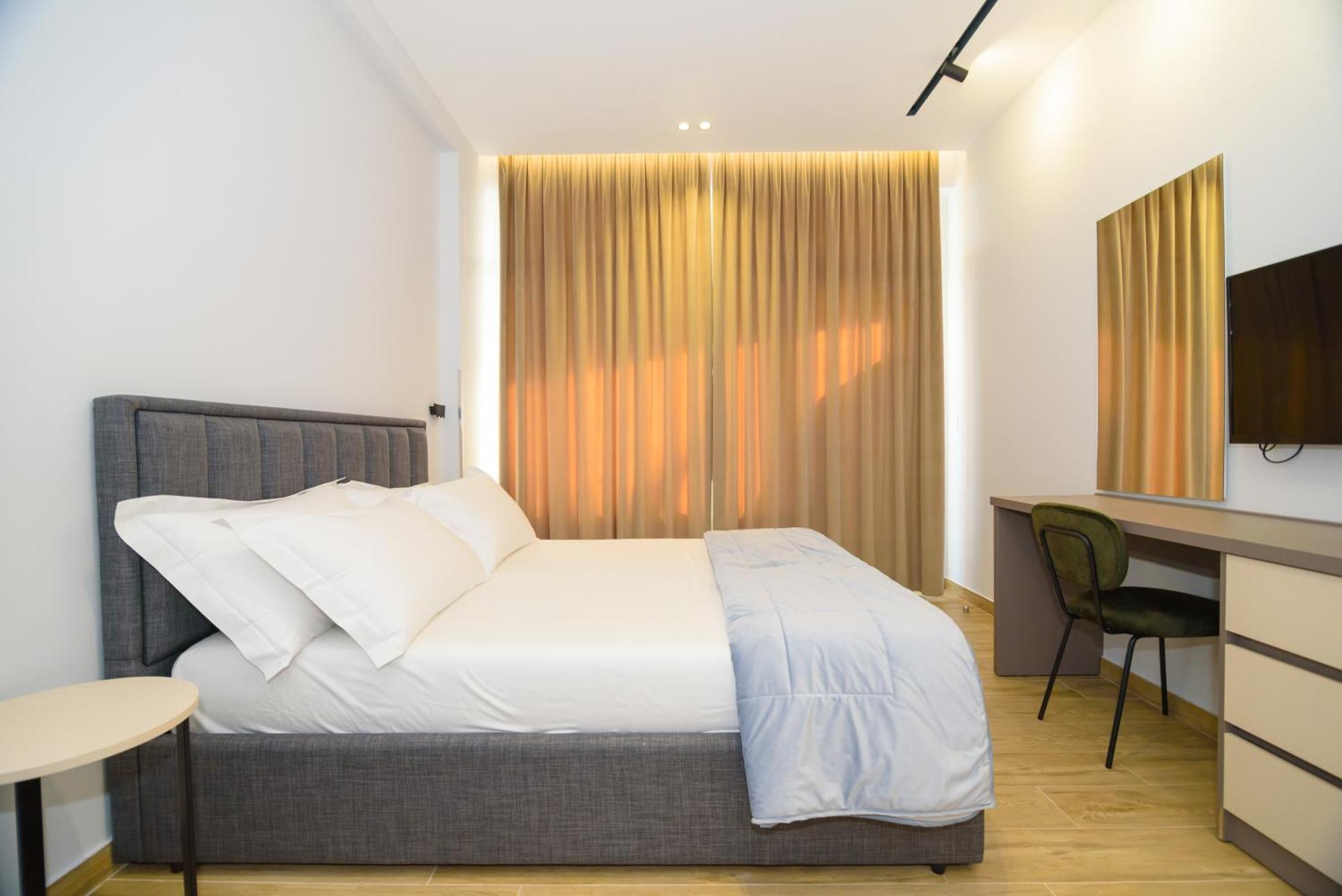 Palm Side Hotel Avlonya Oda fotoğraf